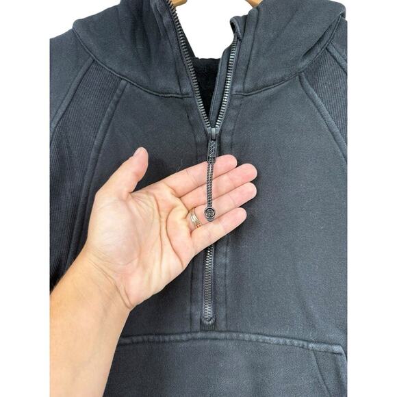 Lululemon Cropped Scuba Hoodie Pullover Sweatshirt Women’s Black M/L - Picture 2 of 5